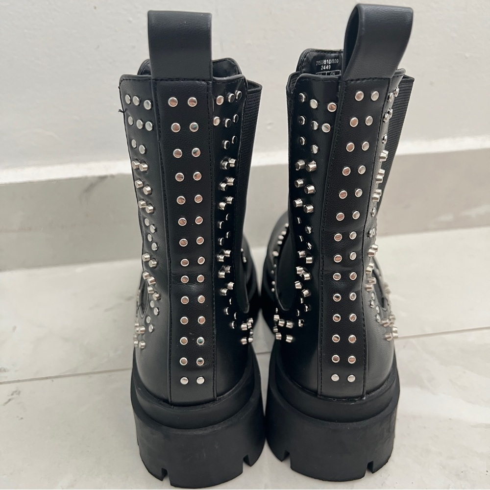 NEW ZARA Studded Chunky Moto Boots Black Chelsea Vegan Leather m size 6 / 36 EU - Picture 7 of 13
